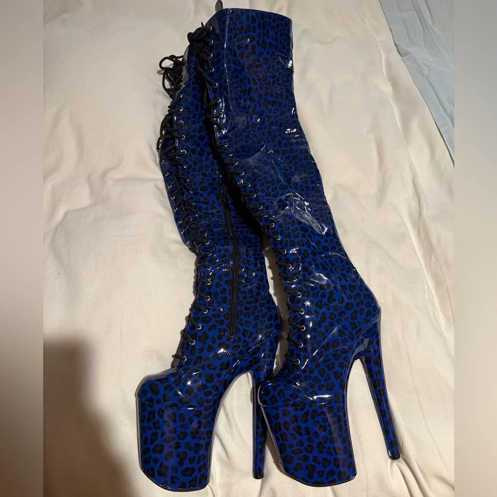 Cobalt blue leopard over the knee pole boots, size 6 - Picture 10 of 12